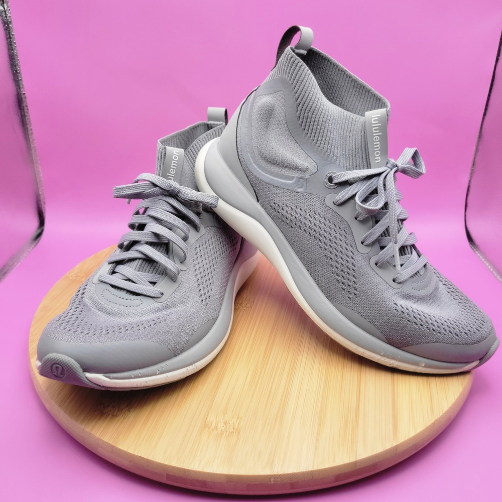 Lululemon Chargefeel Workout Mid Womens 7.5 RHIG/ALPW/SILD Purple Grey Sneakers - Picture 10 of 10